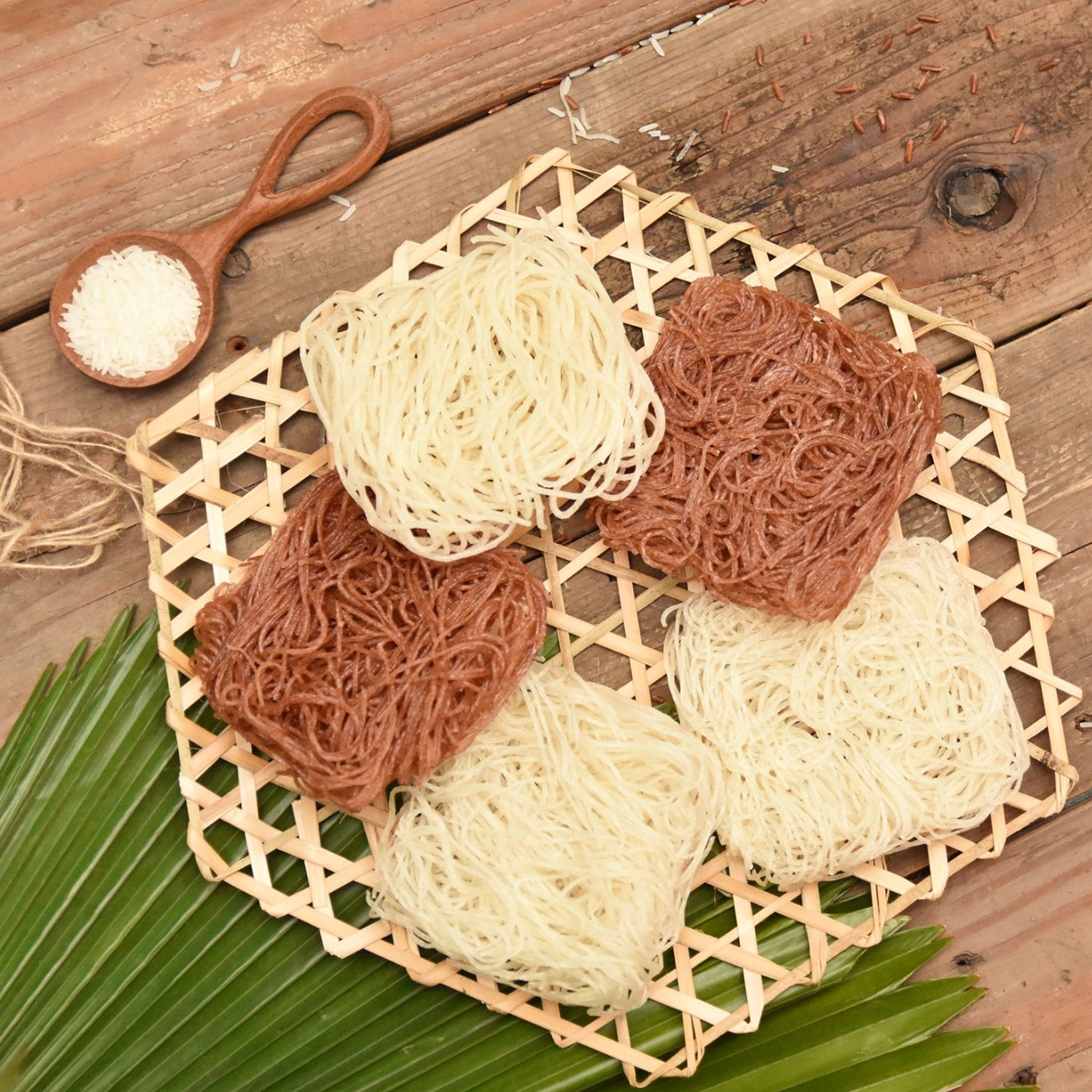 So sánh bún gạo và bún phở: Điểm khác biệt và cách chọn cho bữa ăn 6 AVT BG